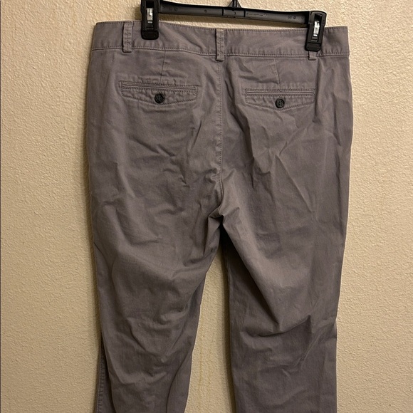 Dockers Women Gray Casual Trouser Pants Size 10 - Picture 2 of 4